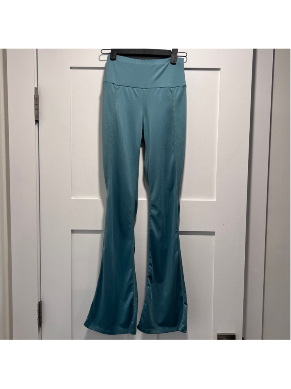 Shein XS Flare Leg Aqua Blue Leggings – Size 2 (b1) - Picture 2 of 8